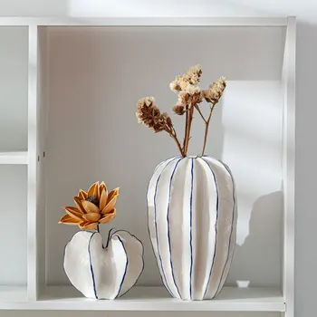 Yaratıcı Beyaz Carambola Seramik Oturma Odası Vazo Dekorasyon Çiçek Düzenleme Ev Küçük Taze Amerikan Masa Dekorasyon Pot