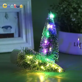 1 ADET Dollhouse Minyatür LED Aydınlatma Mini Yapay Noel Ağaçları Süslemeleri Festivali Kar Don Noel Ağacı Hoarfrost Dekor