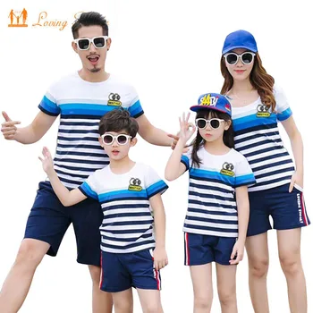 Aile Giyim Moda Çizgili T shirt şort takımı Anne Kızı Elbise Aile Eşleştirme Kıyafetler Baba Oğul Giyim Seti