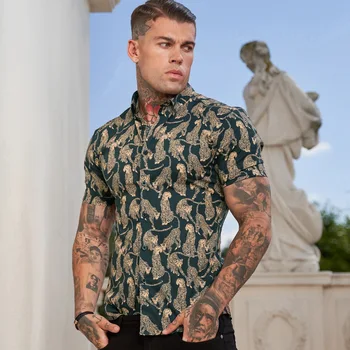 2022 Bahar yeni erkek çiçek gömlek kısa kollu yakışıklı ince iş trendi kişilik moda baskılı gömlek erkekler