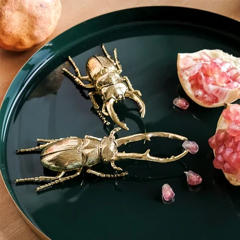 Yaratıcı Altın küçük hayvan böcek hamamböceği büyük böceği İskandinav ıns Ev Dekorasyon Aksesuarları Düğün Süsler